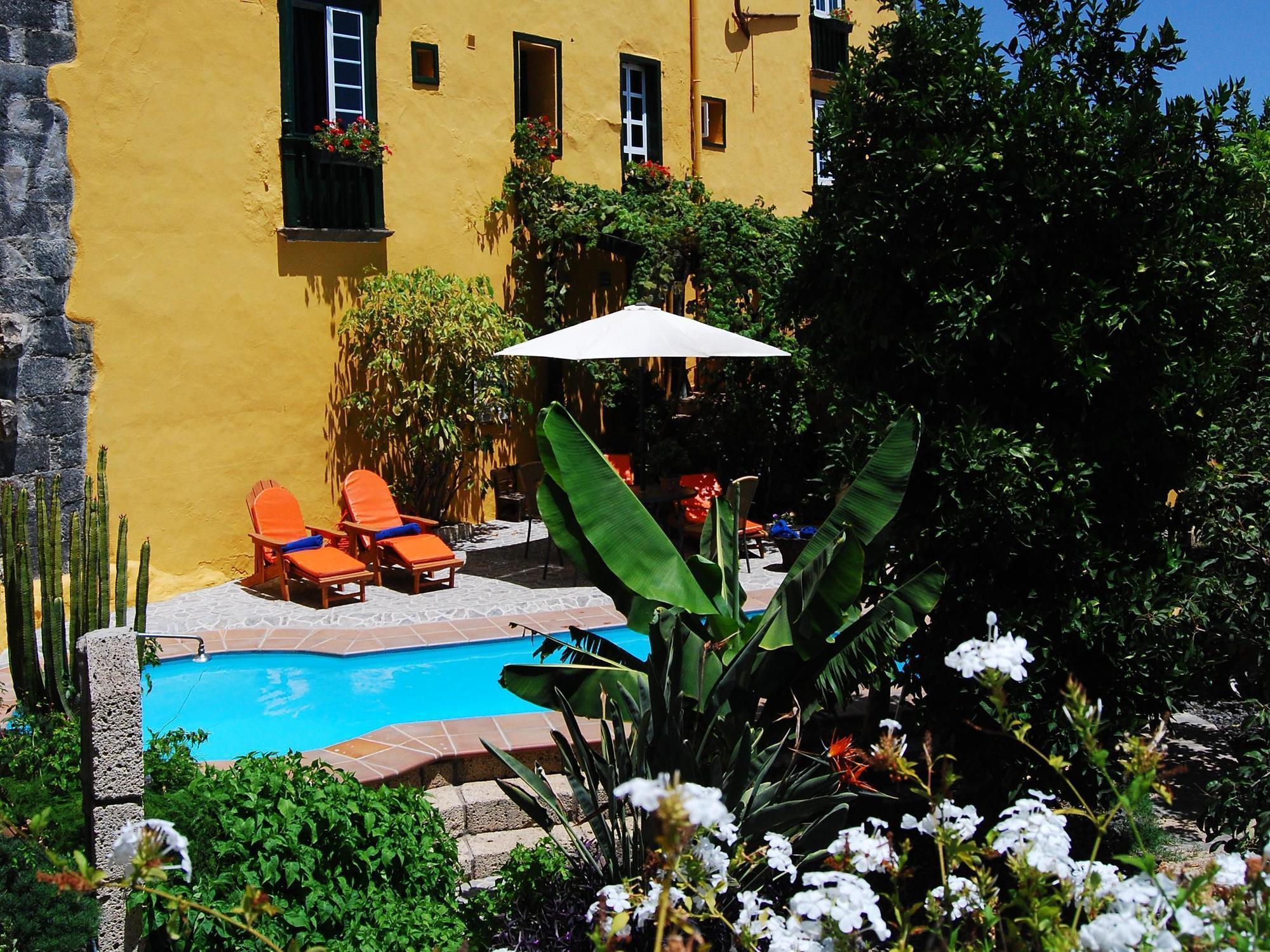 Rural Senderos De Abona 3*